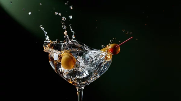 Πώς (και τί) θα πίνουμε στα μπαρ το 2023;