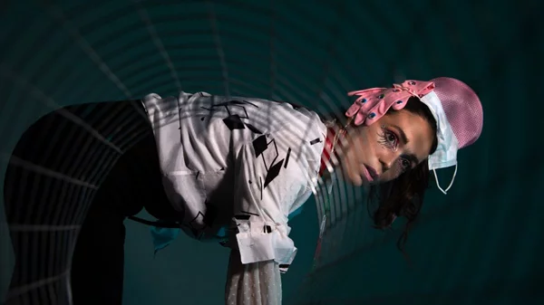 Αθηνά Χατζηαθανασίου: "Χρειάζεται πολλή προσπάθεια απ’ όλους μας για να ξεπεραστούν τα έμφυλα στερεότυπα"