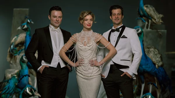 Ποια είναι τα "Παγώνια" που έρχονται στο Bios;