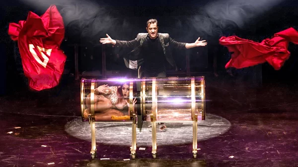 "Las Vegas Magic Festival": Έξι από τους καλύτερους μάγους και Illusionists έρχονται στο Christmas Theater