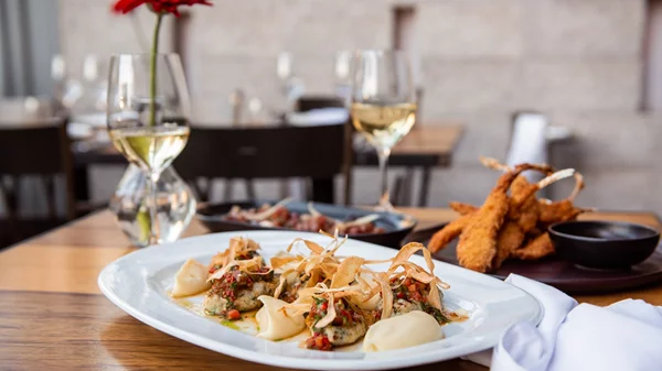 Πού θα φας και πού θα πιεις μετά τον Μαραθώνιο