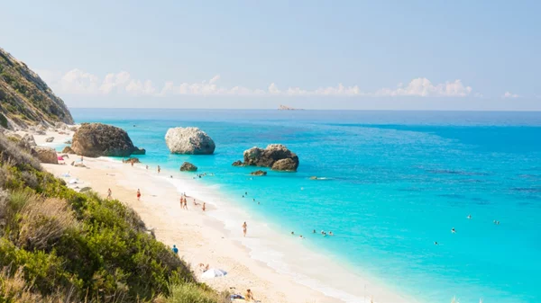 Η Λευκάδα είναι οι παραλίες της