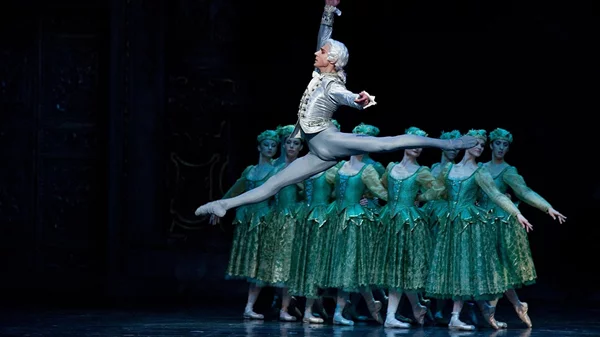 Γιούρι Γκριγκορόβιτς: Ο Αυτοκράτορας του Μπαλέτου που λάτρεψε την Ελλάδα