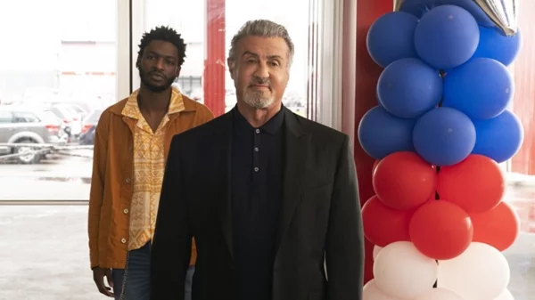 "Βουτιά" στο μοναδικό σύμπαν του Τέιλορ Σέρινταν