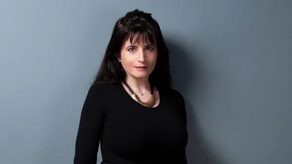 Στη Σοφία Καψούρου απονέμεται βραβείο που δίνεται πρώτη φορά σε καλλιτέχνη από την Ελλάδα