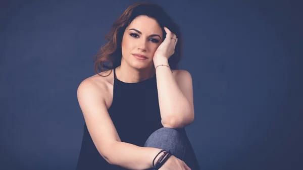 Η Νικολέττα Φιλιππάκη σε μια μελωδική συναυλία στο Major Seven