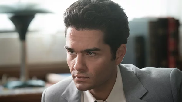 Πήγαμε στα γυρίσματα του Υπάρχω, της βιογραφίας του Στέλιου Καζαντζίδη και πιο αναμενόμενης ελληνικής ταινίας της χρονιάς