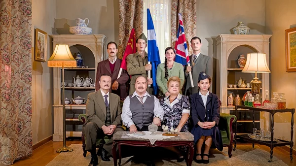 Το Μικρό Παλλάς φιλοξενεί δύο κωμωδίες τη νέα θεατρική σεζόν