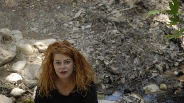 Μαίρη Ζυγούρη: "Πρέπει να αναρωτηθούμε πώς ο θηλυκός τρόπος μπορεί να επηρεάσει το σύστημα"