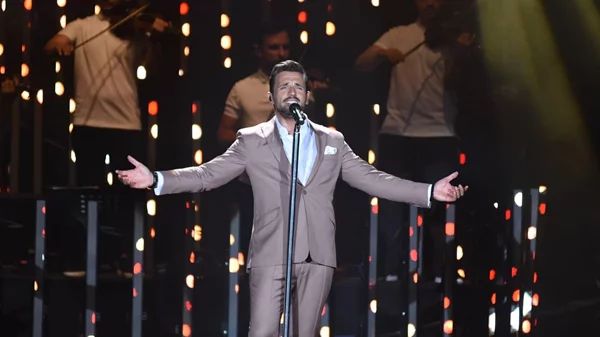 Τι μεγαλοπρεπές ετοιμάζει γι' αυτό το καλοκαίρι ο Νίκος Βέρτης