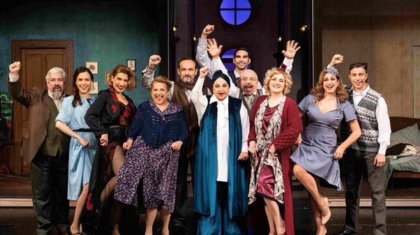 Το θρυλικό "Έκτο πάτωμα" παρουσιάζει ο Γιώργος Βάλαρης στο Ακροπόλ