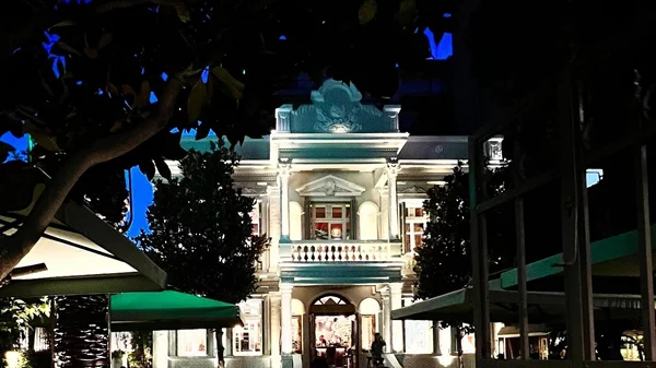 Το "Casablanca Social Club" σβήνει 4 κεράκια με ένα non-stop πάρτι