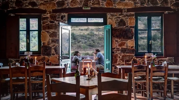 Πού τρώμε τώρα σε Χανιά και Ρέθυμνο