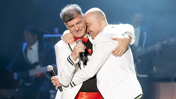 Ταράτσα του Φοίβου: Οι τελευταίοι καλεσμένοι του Αυγούστου και οι πρώτοι του Σεπτεμβρίου