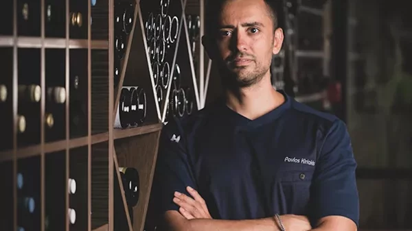 Ο Παύλος Κυριάκης μιλά ιταλικά στο Odori