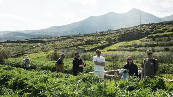 Πώς και γιατί βρέθηκε στην Τήνο ένας από τους κορυφαίους σεφ του πλανήτη