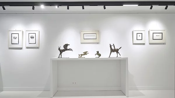 Ο Αριστείδης Πατσόγλου φτιάχνει "Διαδρομές Μνήμης" σε μία νέα γκαλερί