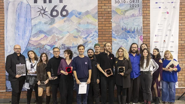 Η "Αρκουδότρυπα" σάρωσε το 66ο Φεστιβάλ Κινηματογράφου Θεσσαλονίκης