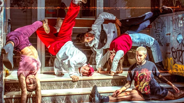 "Moving colors III": Το μοναδικό φεστιβάλ σύγχρονου χορού στην Ελλάδα επιστρέφει στο θέατρο Ροές