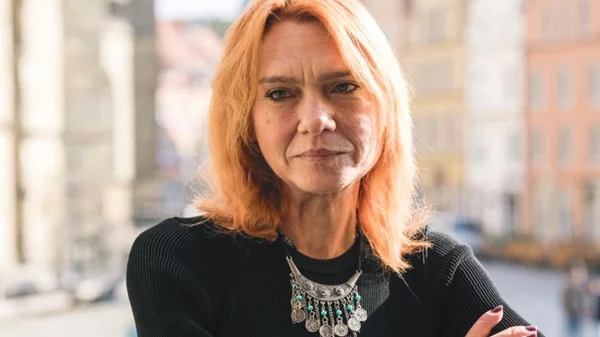 Η ακτιβίστρια συγγραφέας Ασλί Ερντογάν για μια βραδιά στην Αθήνα