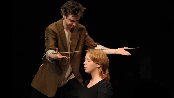 H τελευταία σκηνοθεσία του Peter Brook σε Θεσσαλονίκη και Κύπρο