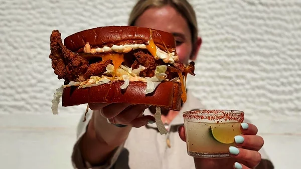 Ένα από τα πιο cool street food της Θεσσαλονίκης ήρθε και στην Αθήνα