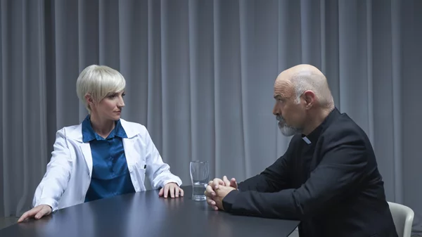 Πρεμιέρες: Οι νέες θεατρικές παραστάσεις της εβδομάδας