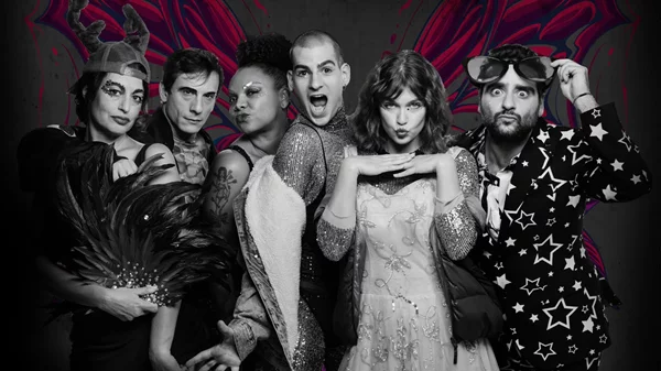 "Πεταλούδες στο στομάχι": Μια ελεγεία για τον έρωτα δια χειρός Ρήγου