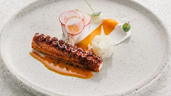 TROFELIA: Φέρνοντας το Α και το Ω στο τραπέζι