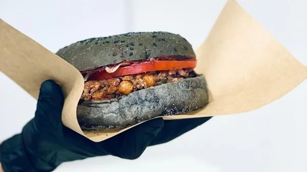 Δύο φρέσκα και νόστιμα vegan σενάρια στην Αθήνα