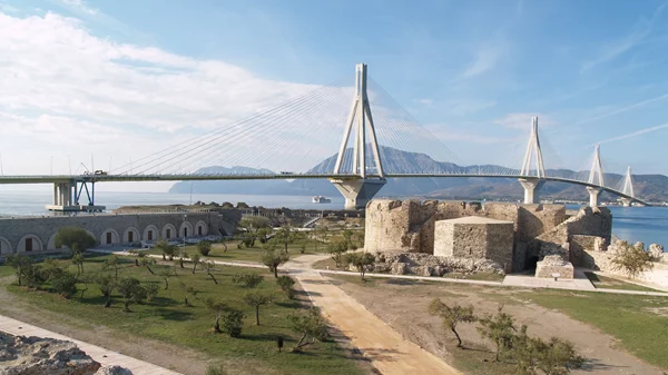 5 προορισμοί κοντά στην Πάτρα για τους καρναβαλιστές