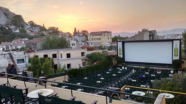 Το θερινό Cine Paris ανοίγει το Μάιο του 2024 σε διαχείριση του Cinobo