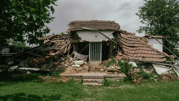 "Beyond Destruction": Πώς μπορείς να καταγράψεις μια καταστροφή όταν τα ίχνη της δεν είναι πλέον ορατά;