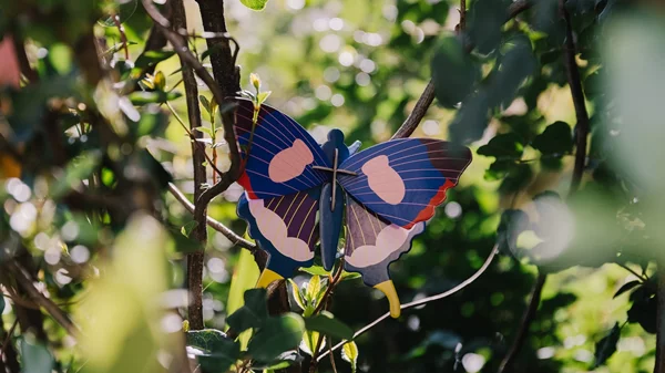 Πασχαλινό shopping με έμπνευση την τέχνη