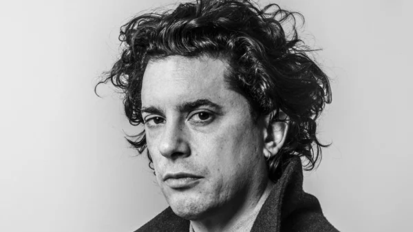 Σημαντικές φωνές και συζητήσεις για ραπ και ευθανασία στη Στέγη