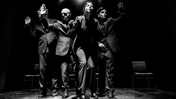 "Καλιγούλας" του Καμί από τον Τσέζαρις Γκραουζίνις