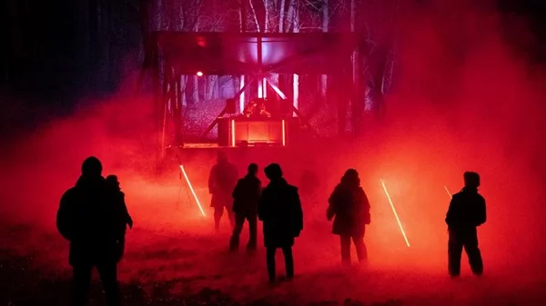 "Respublika": Η Στέγη στήνει rave στο Terra Vibe