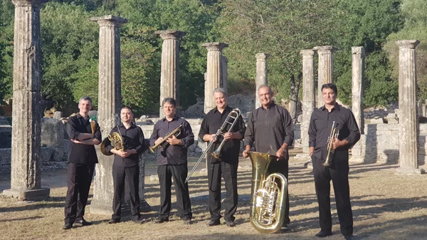 Το Mykonos Art Festival στήνει μία μεγάλη πολιτιστική γιορτή στο νησί των ανέμων