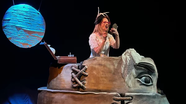 Παράταση παραστάσεων για τις "Ευτυχισμένες μέρες" του Σάμουελ Μπέκετ