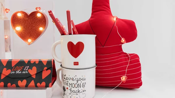 Τα πιο ευφάνταστα δώρα τέχνης για τη γιορτή του Αγίου Βαλεντίνου