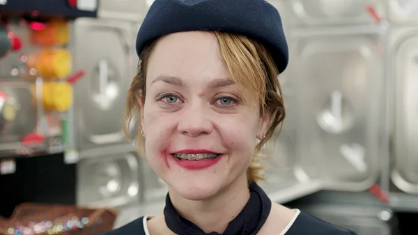 "Airhostess-737": Η πολυβραβευμένη μικρού μήκους του Θανάση Νεοφώτιστου στα σινεμά