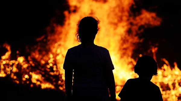 Πως να μιλήσουμε στα παιδιά για τις φωτιές