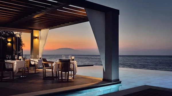 Τα εστιατόρια του Ιονίου που υπηρετούν πιστά την ελληνική κουζίνα