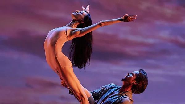 "Athletes of the Gods" στο Ηρώδειο: 12 κορυφαίοι χορευτές σε μια μοναδική (φιλανθρωπική) βραδιά