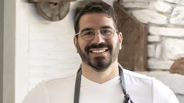 Το 'Sense' και ο Αλέξανδρος Χαραλαμπόπουλος συναντούν τον Μιχάλη Μάρθα