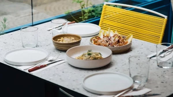 Ποντιακή κουζίνα και ξεχωριστά κρασιά παίζουν σήμερα στα εστιατόρια της Αθήνας