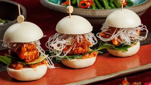 Κάθε Τετάρτη, το Wild Poppies σε ταξιδεύει σε μία χώρα της Ασίας