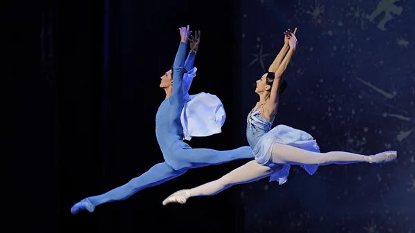 Η μπαλετική "Σταχτοπούτα" επιστρέφει στο Christmas Theater