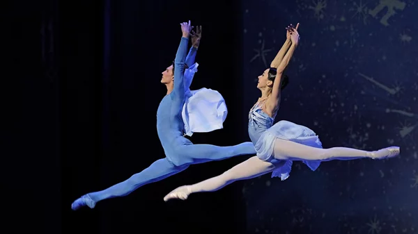 Μπαλετικό ραντεβού με την "Σταχτοπούτα" στο Christmas Theater