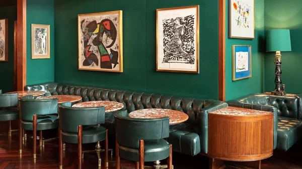 Στο θρυλικό μπαρ όπου ο Picasso πλήρωνε τα ποτά του με πίνακες